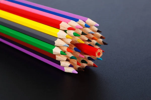 Colored pencils concept - opposition to the majority — Stock Photo, Image