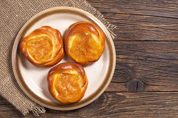 Frische süße Brötchen — Stockfoto