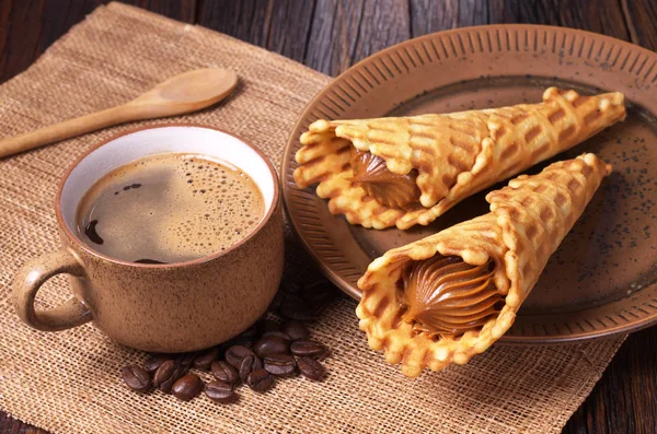 Coffee and waffle cones — Stock Photo, Image