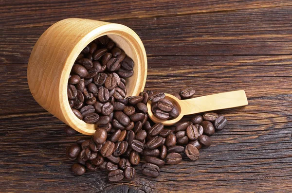 Koffie bonen in kom — Stockfoto