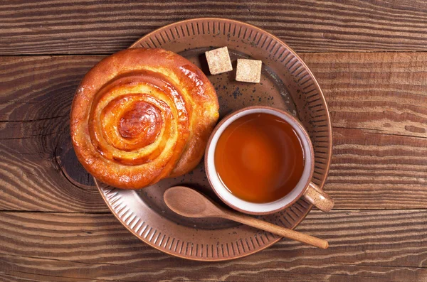 Chá e pão — Fotografia de Stock