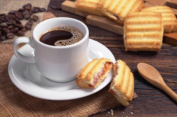 Káva a sušenky — Stock fotografie