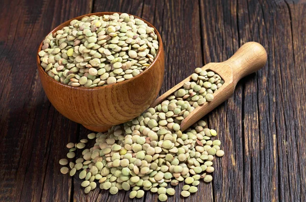 Raw green lentils — Stock Photo, Image