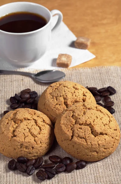 Kekse und Kaffee — Stockfoto