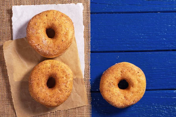 Fresh classic donuts — Stock Photo, Image