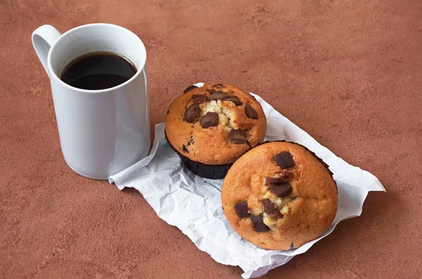 Muffiny a káva — Stock fotografie