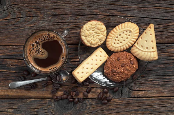 Verschillende cookies en koffie — Stockfoto
