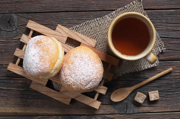 Tea and doughnuts — Stock Photo, Image