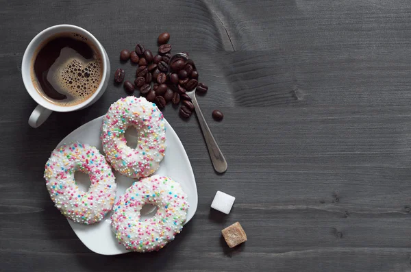 Şekerli kurabiye ve kahve — Stok fotoğraf