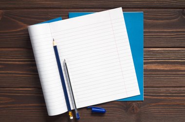 alıştırma kitabı açın