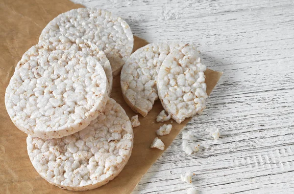 Yuvarlak pirinç kek 