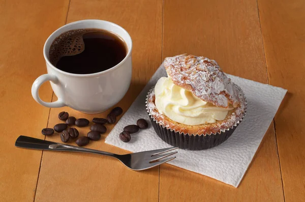 Káva a koláč — Stock fotografie