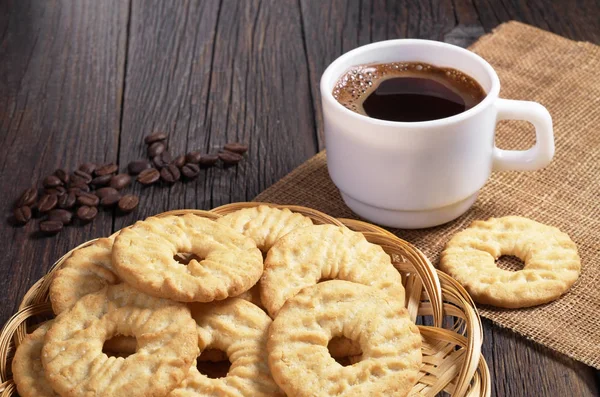 Cookies en koffie — Stockfoto