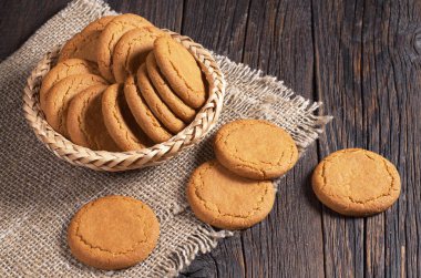Ginger cookies in bowl clipart