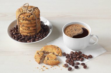 kahve ve çikolata soslu kurabiyeleri