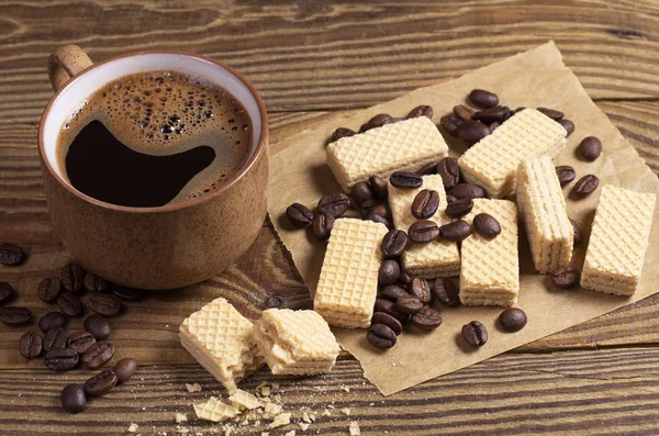 Kawa i wafelki — Zdjęcie stockowe