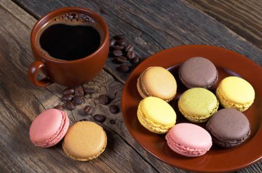 Küçük macaroons kahve 