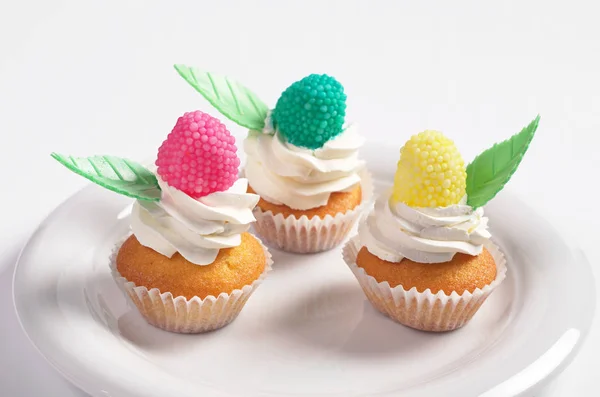 Colorful small cakes — Stock Photo, Image