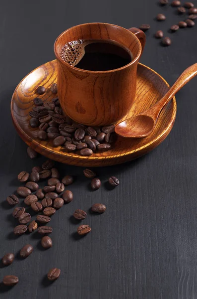 Beans e xícara de café — Fotografia de Stock