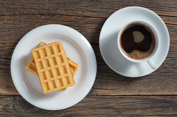 Gofres dulces y café — Foto de Stock