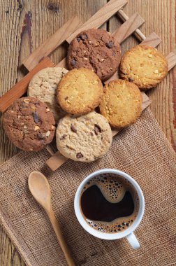 Kahve ve farklı kurabiye