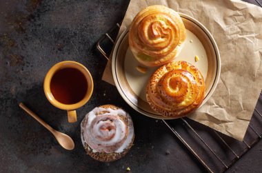 Different buns and tea