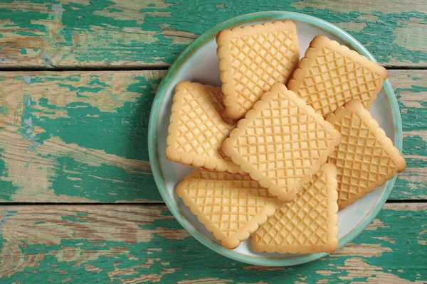 Directamente Encima Placa Con Galletas Cuadradas Sobre Fondo Madera Verde — Foto de Stock