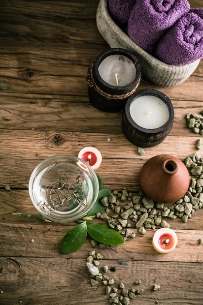 Ambiente de spa em madeira — Fotografia de Stock