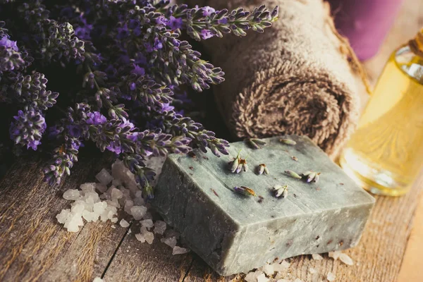 Lavendel-Wellness — Stockfoto