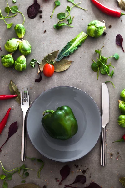 Teller mit Gemüse — Stockfoto