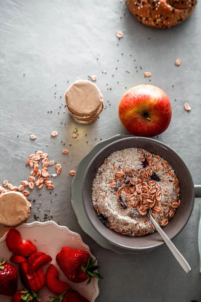 Variedad Desayuno Saludable Cereales Con Fruta Yogur Con Semillas —  Fotos de Stock