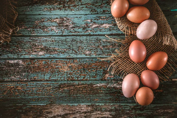 Eggs  on wood — Stock Photo, Image