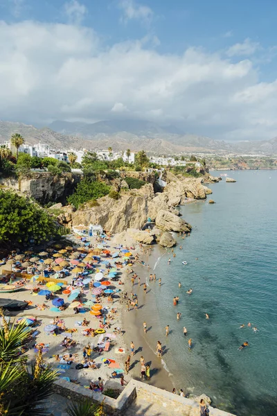 Нерджа Spain Agosto Playa Calahonda Nerja Чудовий Сонячний День Нерджі — стокове фото