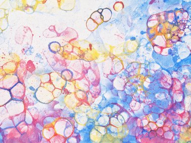 kabarcıklar sulu boya gökkuşağı