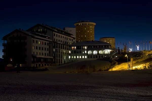 Sestriere by night - Turin Italie — Photo