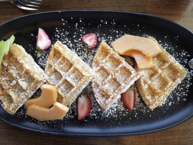 meyve ile Belçika waffle