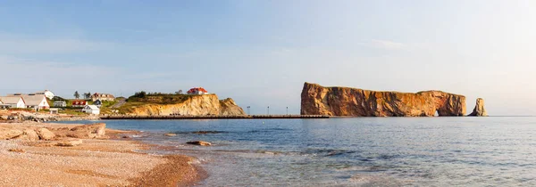 Perce Rock at sunset — Stock Photo, Image