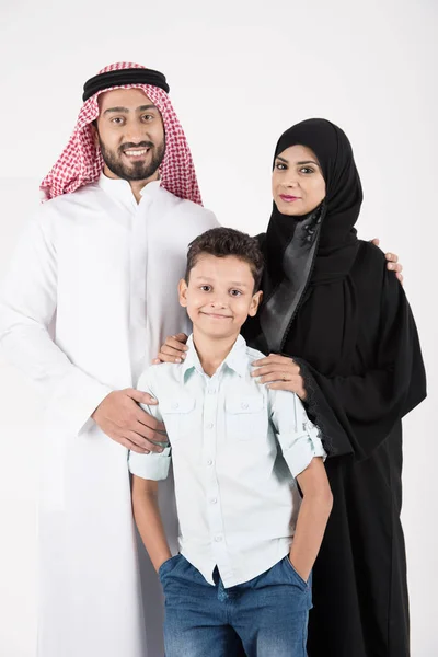 Famille arabe heureuse — Photo