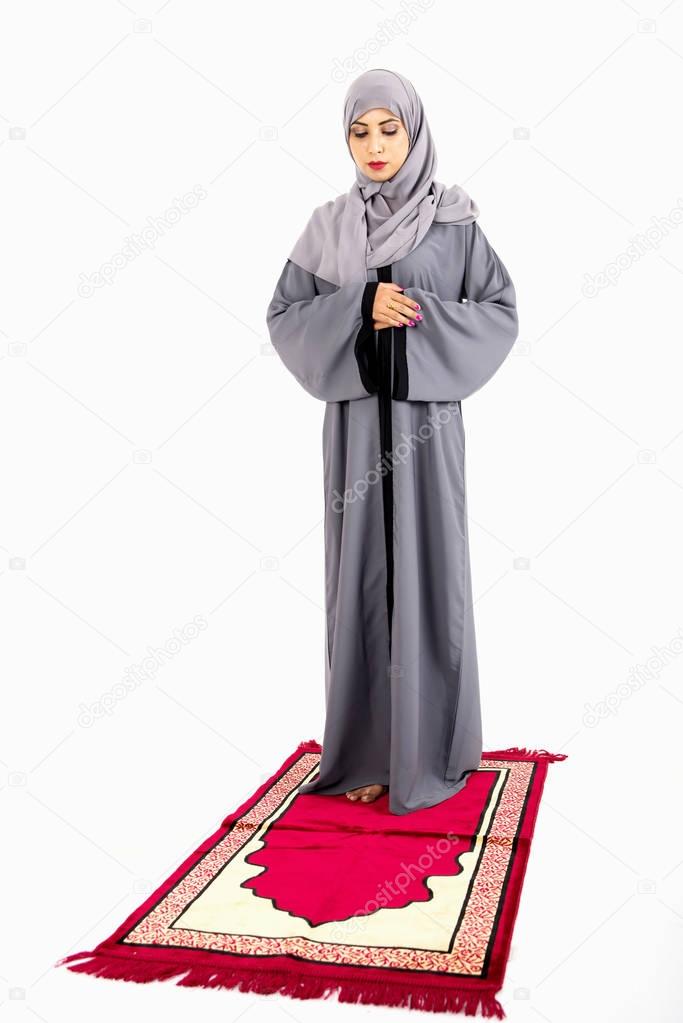 Arab muslim woman praying