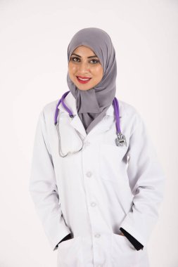 Arap kadın doktor