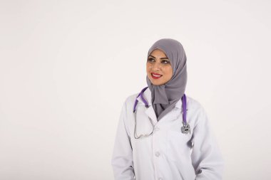 Arap kadın doktor