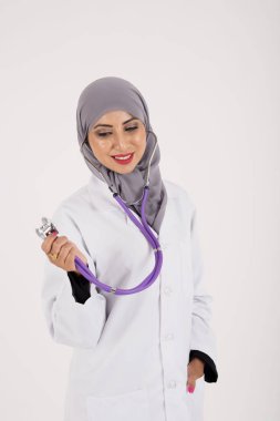 Arap kadın doktor