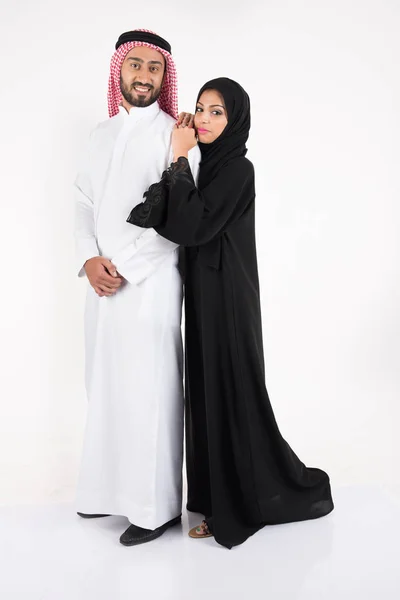 Арабская мусульманская пара — стоковое фото