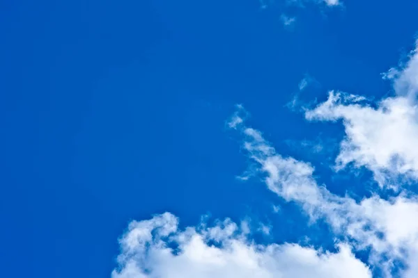 Fundo do céu azul — Fotografia de Stock