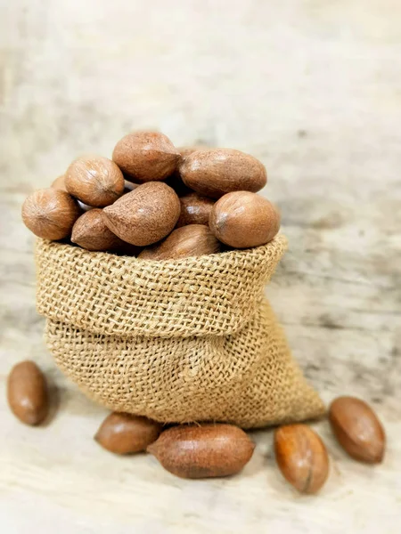 Pekanové Ořechy Rustikálním Sáčku — Stock fotografie
