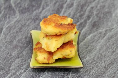 Ev yapımı kenevir gnocchi, bedava.