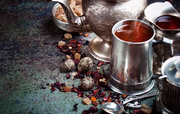 Té es una bebida caliente —  Fotos de Stock