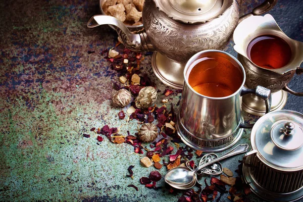 Té es una bebida caliente —  Fotos de Stock