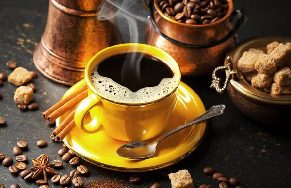 ブラック コーヒーはホットの飲み物 — ストック写真