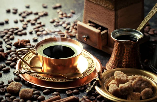 黑咖啡是热的饮料 — 图库照片